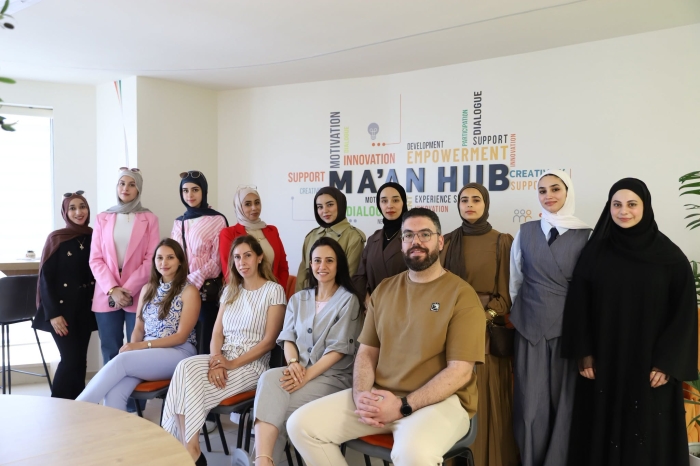 MA'AN Hub Welcomes Students from Dar Al Kalima University for an Introductory Visit